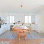 New - 3 Et Jardin 100m Lejlighed